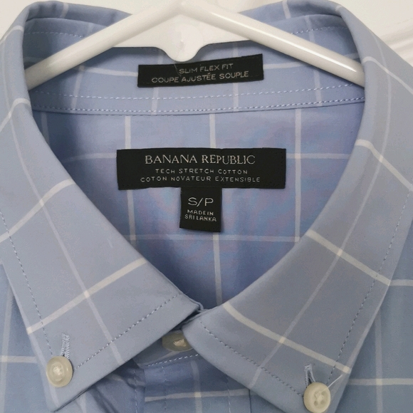 *New* Men's Dress Shirt - Picture 2 of 3